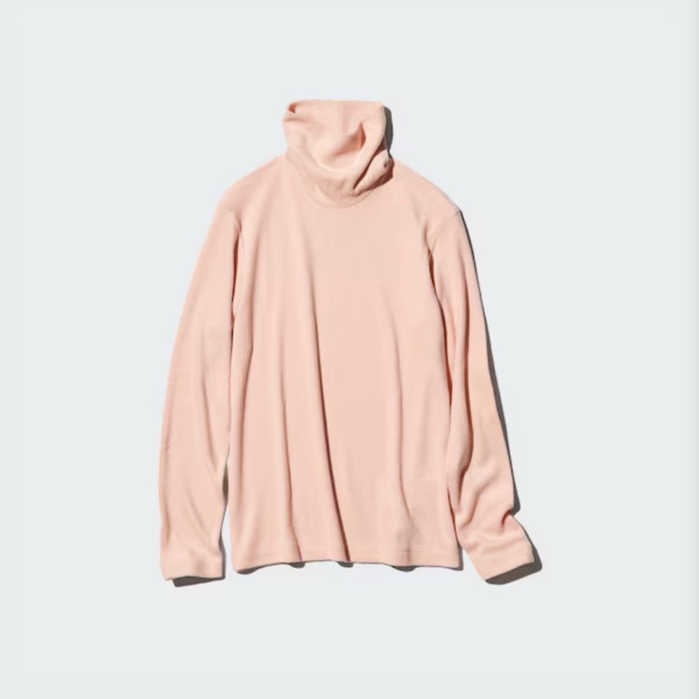 UNIQLO Heattech Fleece Turtleneck Sweater in Pink
